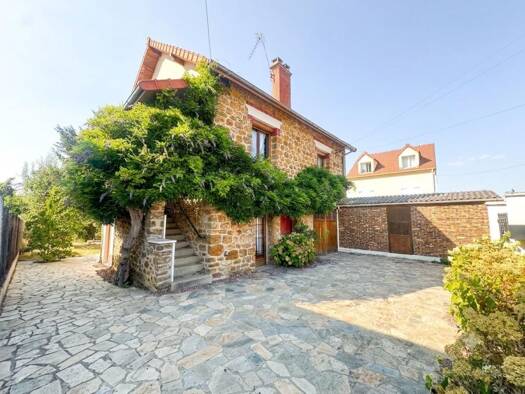 Maison à vendre 369 000 € 6 pièces 4 chambres 115 m² 1 048 m² de terrain Centre Ris-Orangis 91130