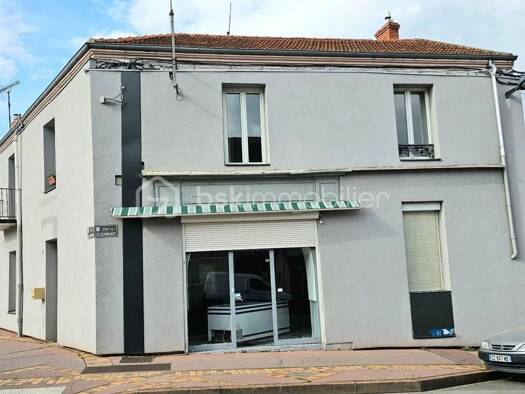 Immeuble à vendre 139 000 € 209 m² Clermont-Est Roanne 42300