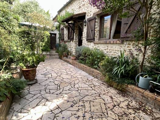 Maison de ville à vendre 269 000 € 5 pièces 3 chambres 80 m² 136 m² de terrain Centre Saint-Germain-lès-Arpajon 91180