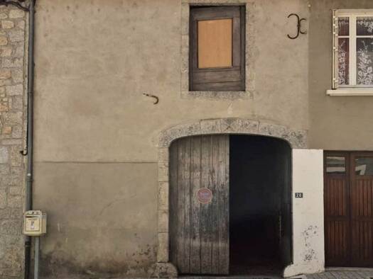 Maison à vendre 28 000 € 2 pièces 1 chambre 80 m² 15 m² de terrain Saint-Amans-des-Cots 12460