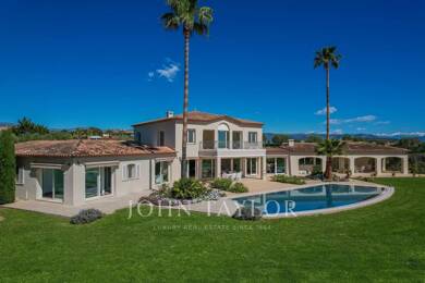Villa à vendre 4 300 000 € 12 pièces 650 m² 4 864 m² de terrain Bois Fleuri-Chevre d'Or-Saint Philippe Biot 06410