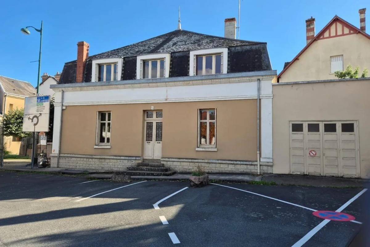 Maison à vendre, 198m², LA CHATRE