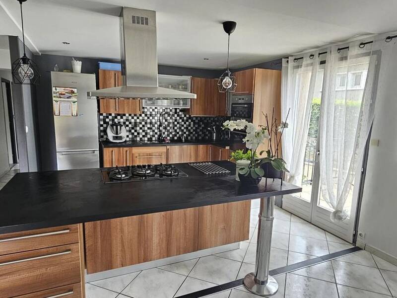 Maison à vendre, 220m², GRIGNY