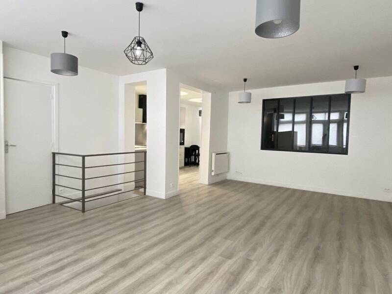 Maison à louer, 66m², PARIS 20E