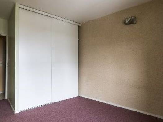 Appartement à louer 386 € 2 pièces 1 chambre 55 m² 1er étage Neuvy-Saint-Sépulchre 36230