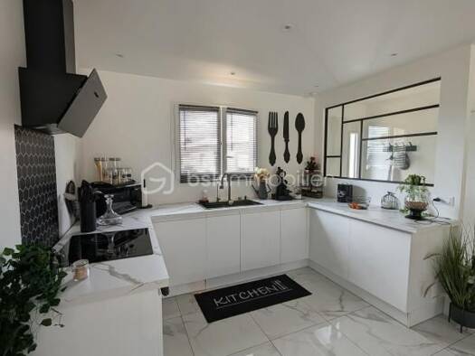 Maison à vendre 249 550 € 5 pièces 4 chambres 112 m² Saint-Yzan-de-Soudiac 33920