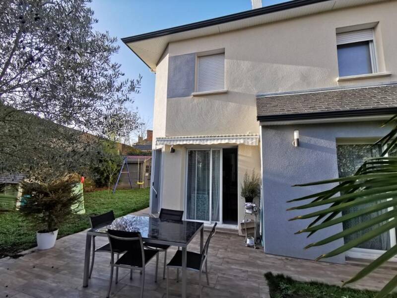 Maison à louer, 103m², TRELAZE