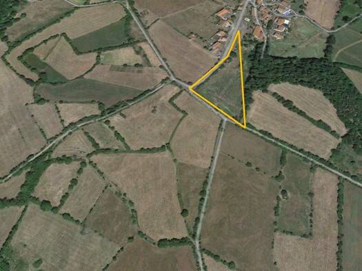 Terrain constructible viabilisé à vendre 52 000 € 541 m² de terrain Zone Verte Ours-Mons Le Puy-en-Velay 43000