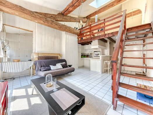 Appartement à vendre 190 000 € 1 pièce 41,55 m² 4ème étage Pentes de la croix-rousse Lyon 1er arrondissement 69001