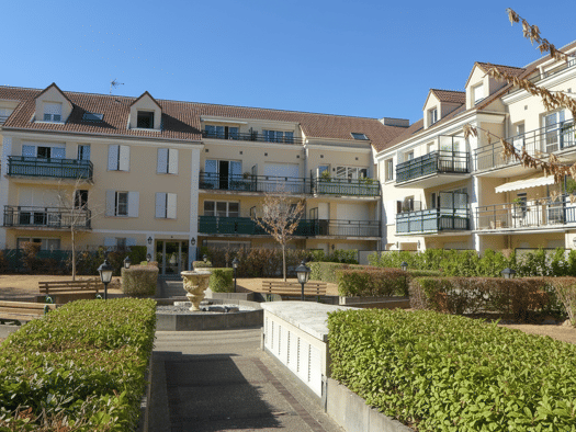 Appartement à vendre 187 000 € 3 pièces 2 chambres 56 m² 3 étages Trappes 78190