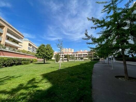 Appartement à louer 1 360 € 3 pièces 2 chambres 72,6 m² Étage 2/6 Menpenti Marseille 10ème arrondissement 13010