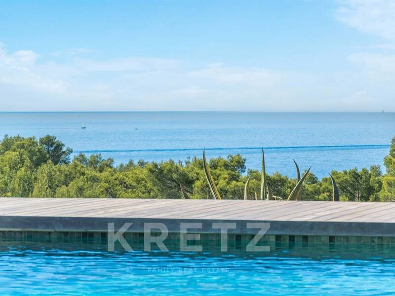Maison à vendre, 215m², SAINT CYR SUR MER