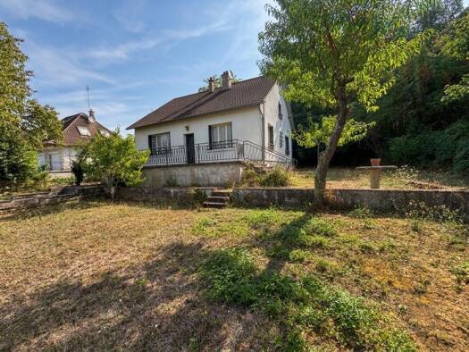 Pavillon à vendre 120 000 € 4 pièces 2 chambres 94 m² 1 077 m² de terrain Charny Orée de Puisaye 89120