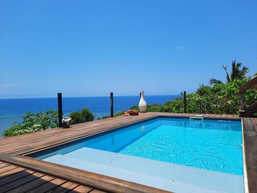 Villa à vendre 780 000 € 5 pièces 4 chambres 148 m² 998 m² de terrain Koungou 97600