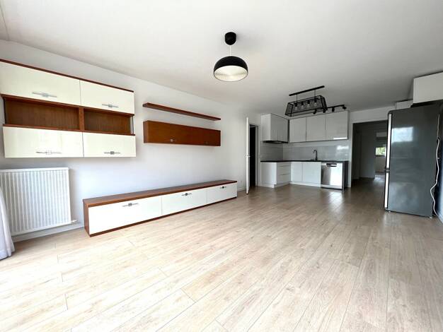 Appartement à louer 2 800 € 5 pièces 4 chambres 90 m² Étage 3/4 Gérard de Nerval Saint Germain en Laye 78100