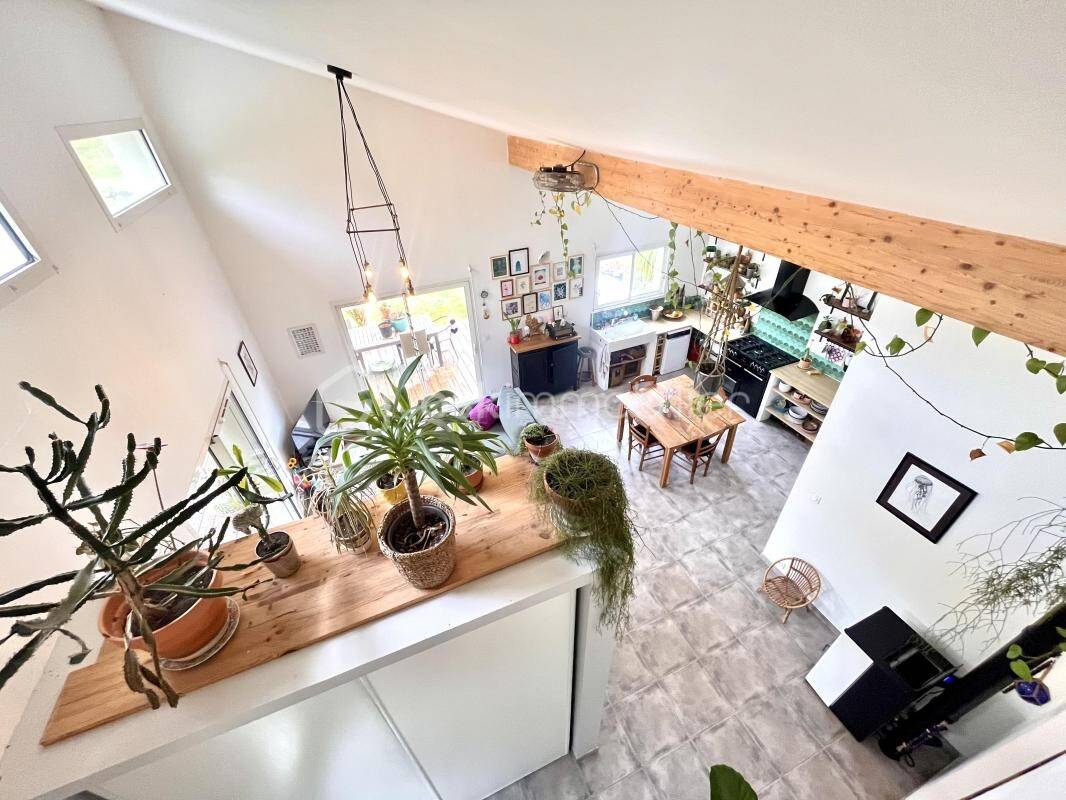 Maison à vendre, 102m², GRAYAN ET L'HOPITAL