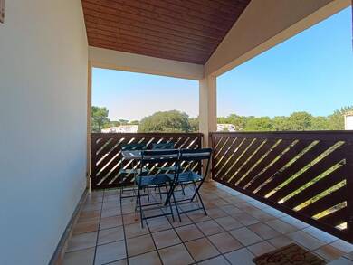 Appartement à vendre 157 200 € 3 pièces 1 chambre 38 m² RDC Sud Ouest Suzac Saint-Georges-de-Didonne 17110