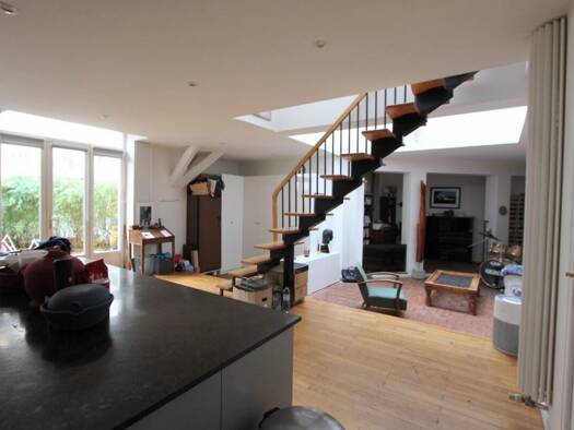 Maison à vendre 1 450 000 € 6 pièces 4 chambres 148 m² Bassin de la Villette Paris 19ème arrondissement 75019