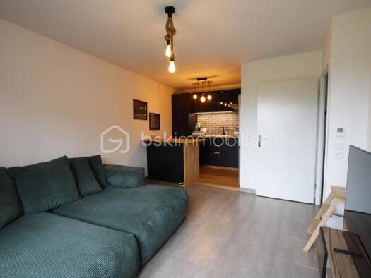 Appartement à vendre 160 000 € 2 pièces 1 chambre 42 m² Étage 2/3 Moissy-Cramayel 77550