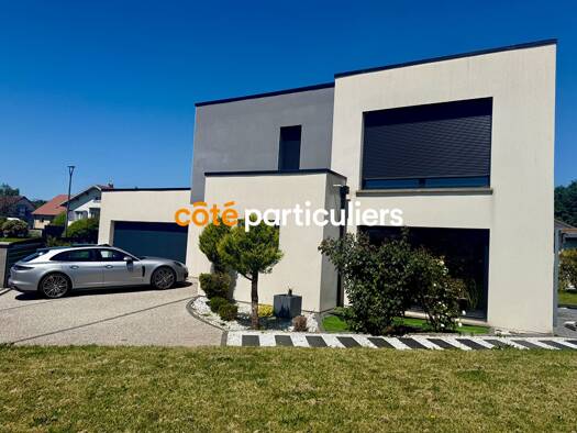 Maison à vendre 428 000 € 6 pièces 4 chambres 146 m² 673 m² de terrain Uxegney 88390