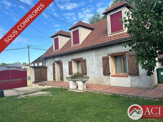 Maison à vendre 270 000 € 5 pièces 3 chambres 93 m² 1 115 m² de terrain Sainte-Geneviève 60730