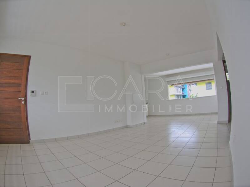 Maison à louer, 52m², CAYENNE