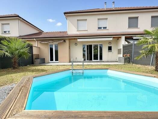 Maison à vendre - Première occupation 263 250 € 5 pièces 4 chambres 107,26 m² 259 m² de terrain Bordes 64510