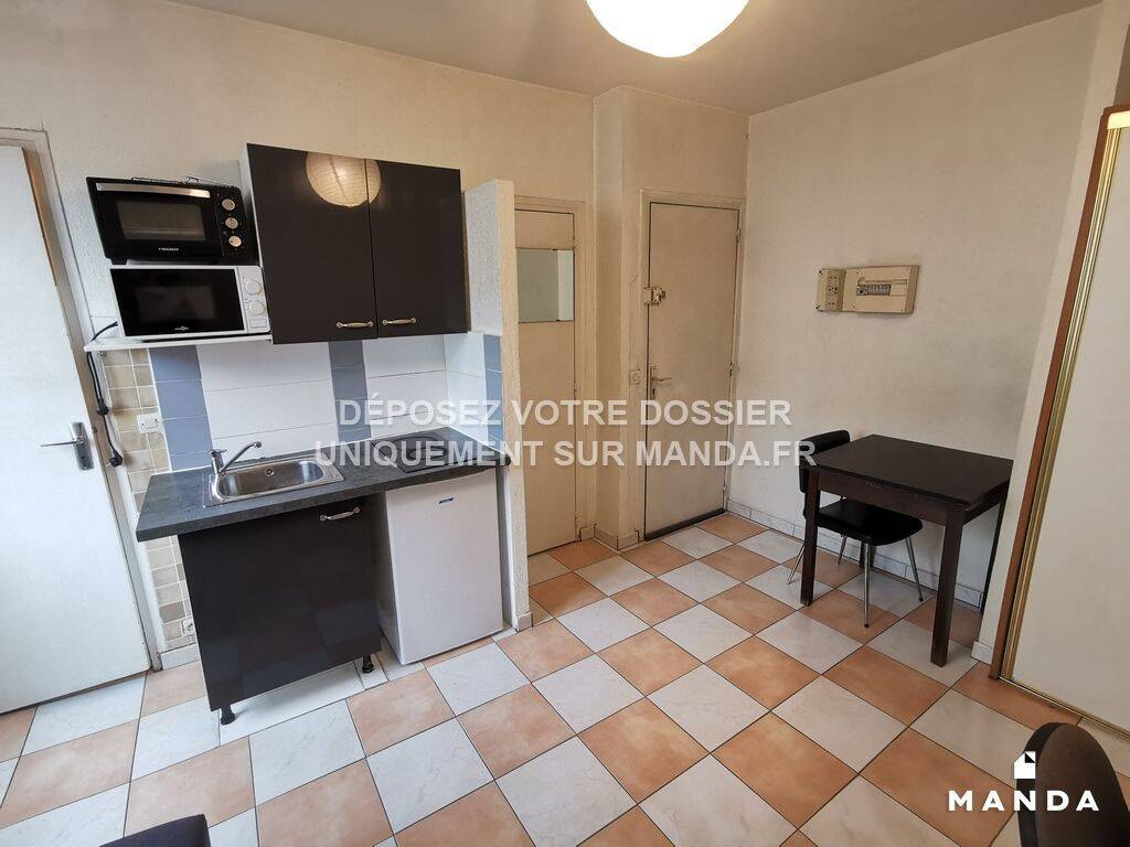 Grenoble — 1