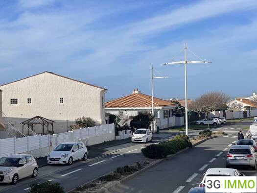 Appartement à vendre 343 000 € 3 pièces 2 chambres 71,12 m² Étage 1/3 Chaume Sud Les Sables-d'Olonne 85100