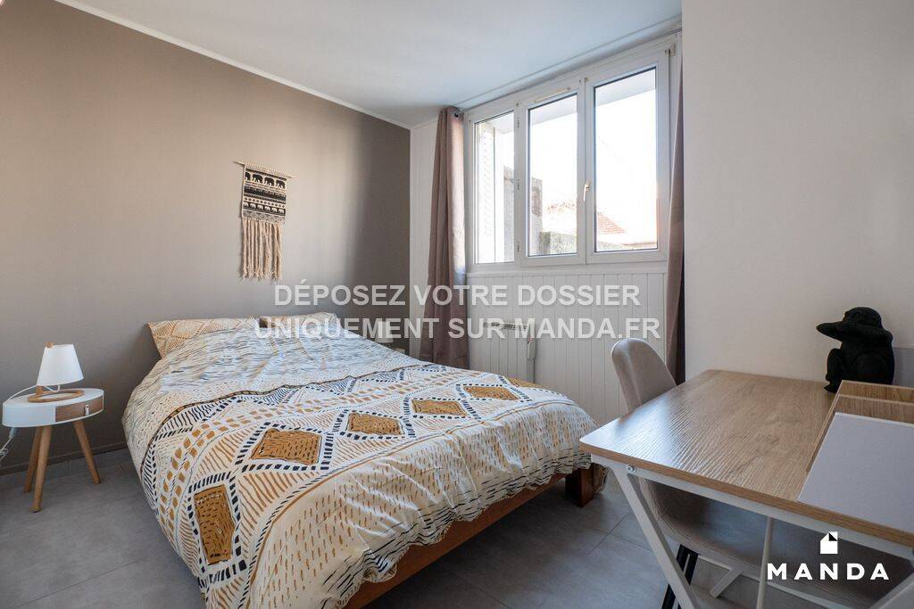 Grenoble — 3