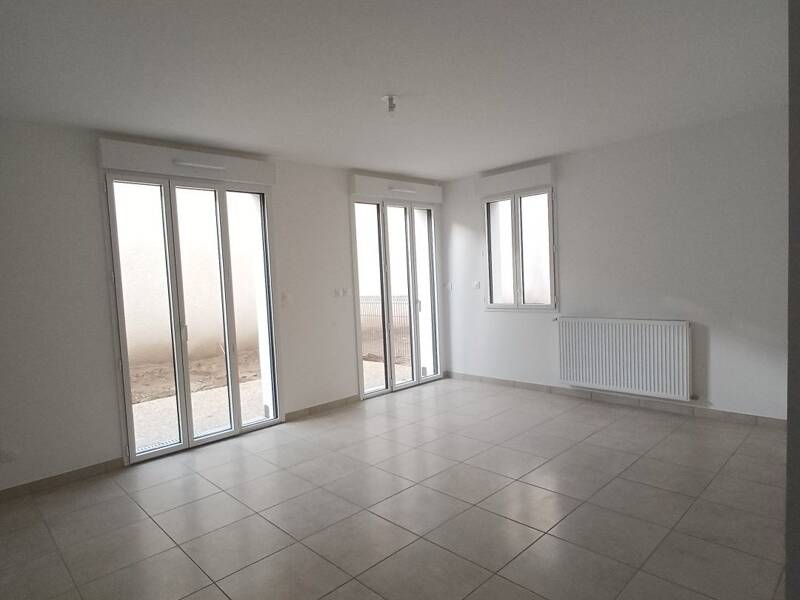 Maison à louer, 66m², LYON 8E