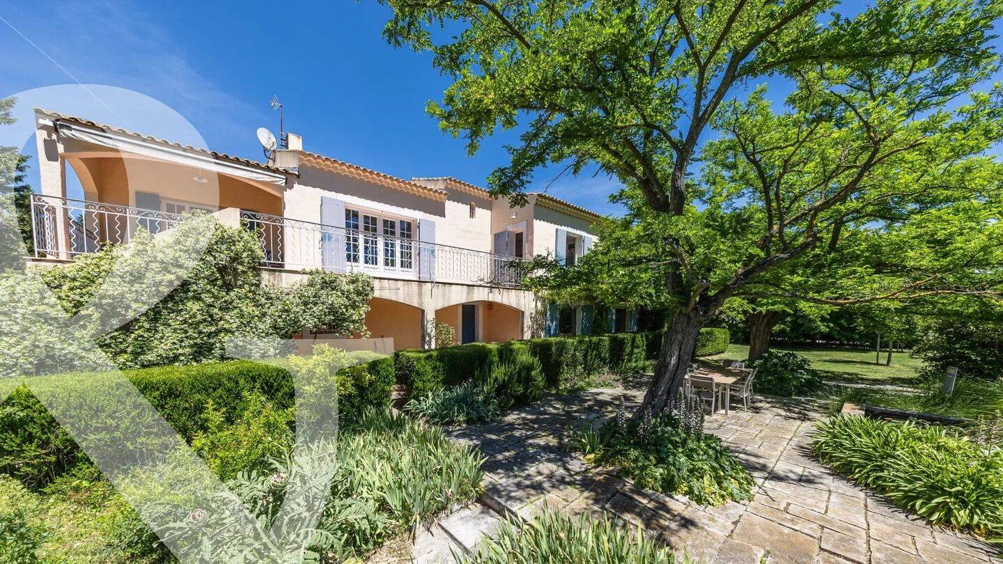 Maison à vendre, 257m², FONTVIEILLE