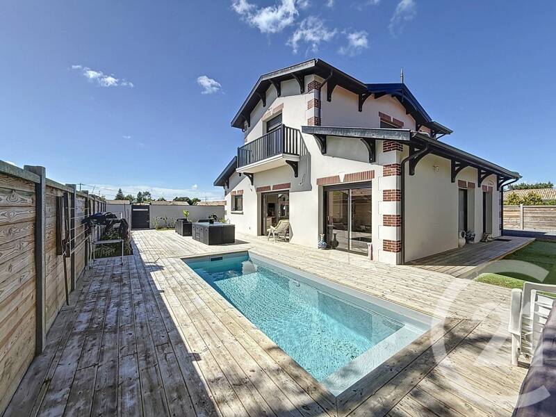 Maison à vendre, 132m², GUJAN MESTRAS