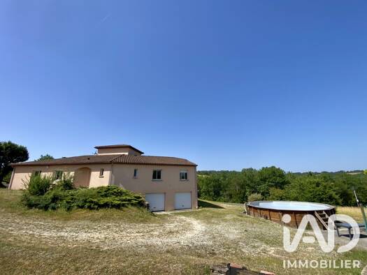 Maison à vendre 304 000 € 5 pièces 4 chambres 175 m² 2 759 m² de terrain Saint-Cybranet 24250