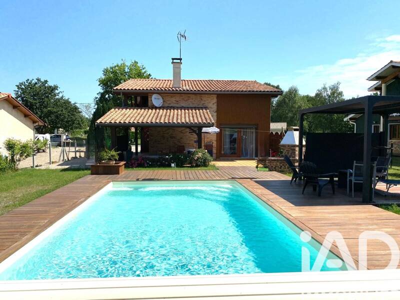 Maison à vendre, 110m², GRAYAN ET L'HOPITAL