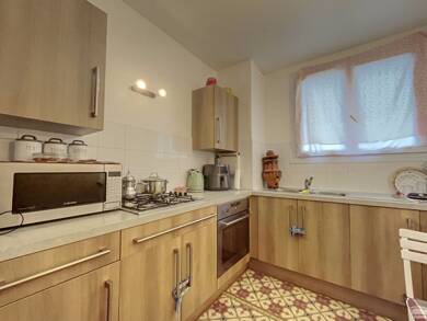 Appartement à vendre 85 000 € 3 pièces 2 chambres 59 m² Dernier étage, Étage 4/4 Ville Hellio Saint Brieuc 22000