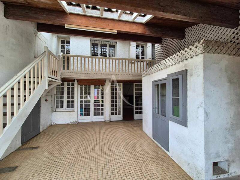 Maison à vendre, 183m², VILLENEUVE DE MARSAN