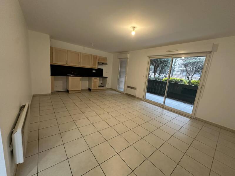 Maison à louer, 59m², HYERES