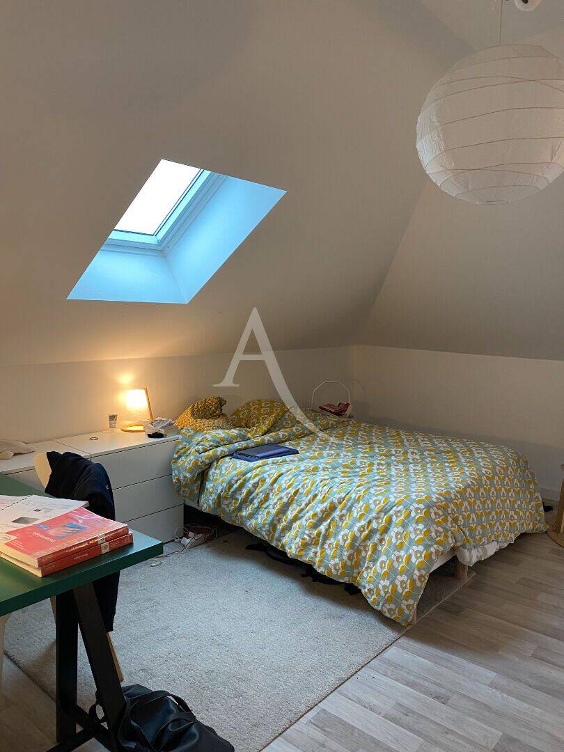 CHAMBRE DE 19 M² DANS UNE MAISON DE 132 M² - MEUBLEE — 3