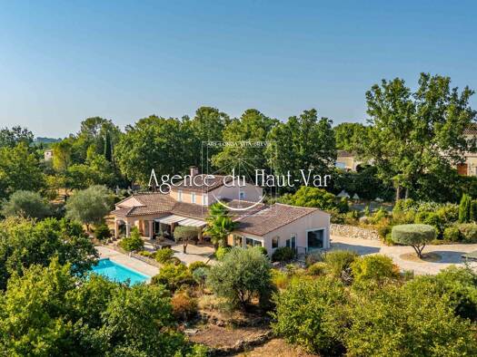 Villa à vendre 997 000 € 5 pièces 4 chambres 230 m² 3 000 m² de terrain Fayence 83440
