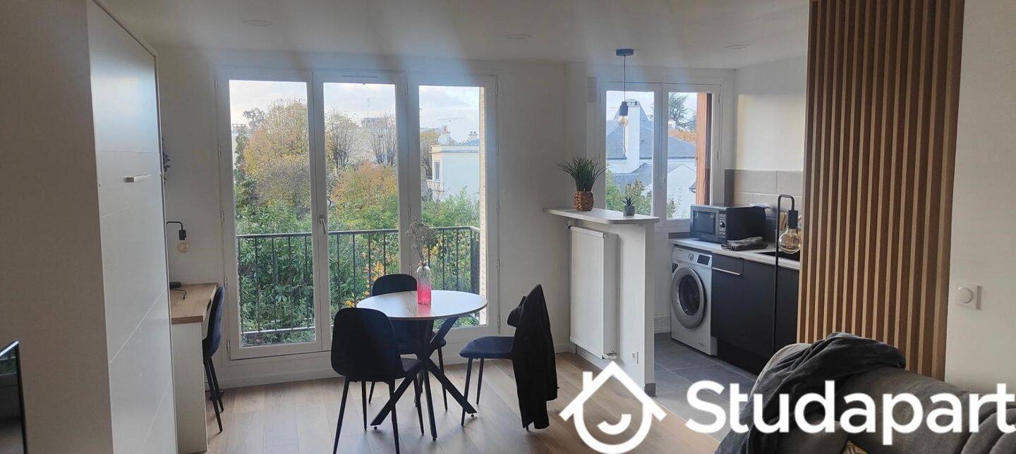 Maison à louer, 31m², SAINT MAUR DES FOSSES