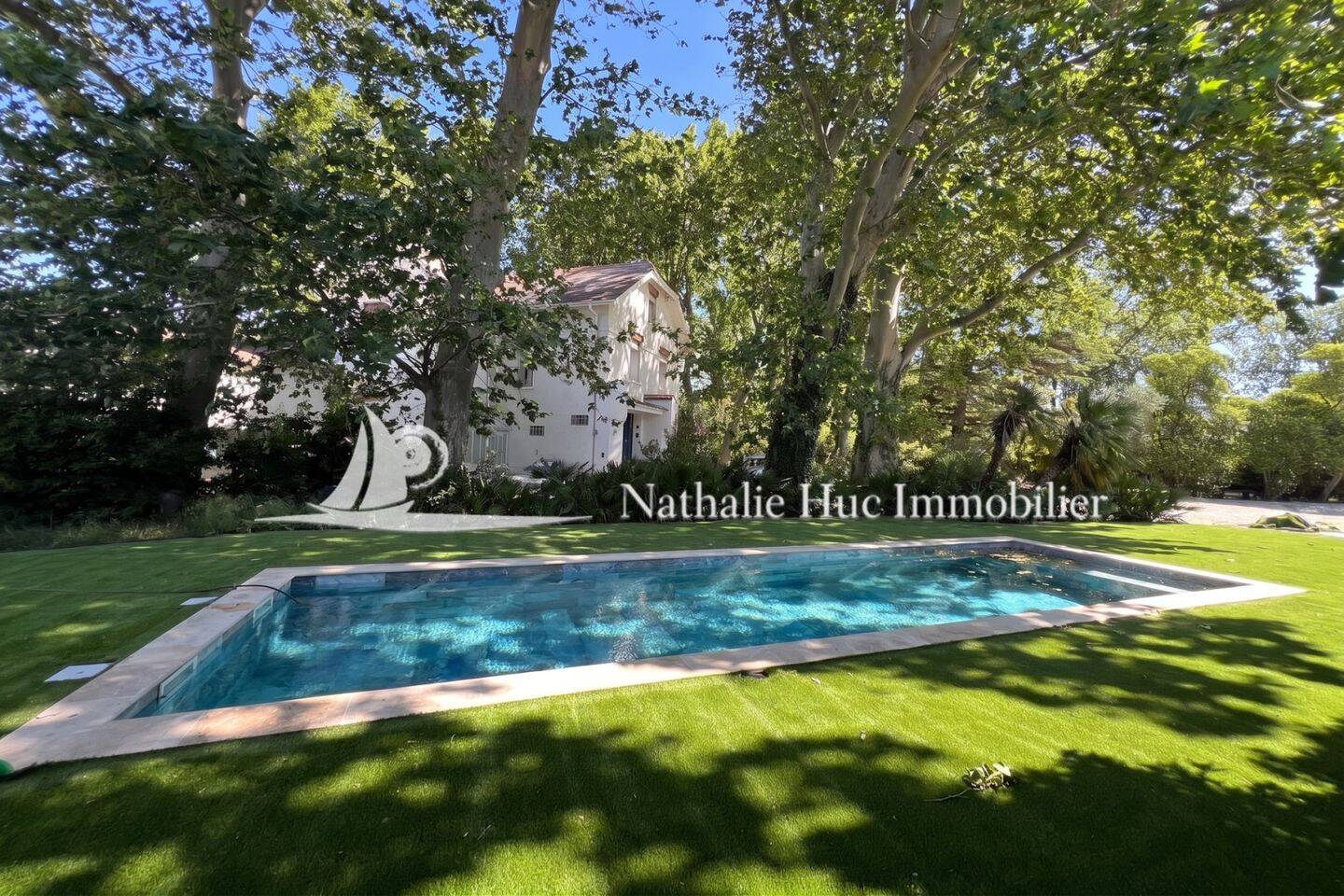Maison à vendre, 300m², ESPIRA DE L'AGLY