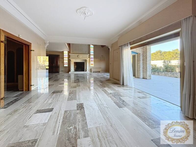 Maison à vendre, 390m², NIMES