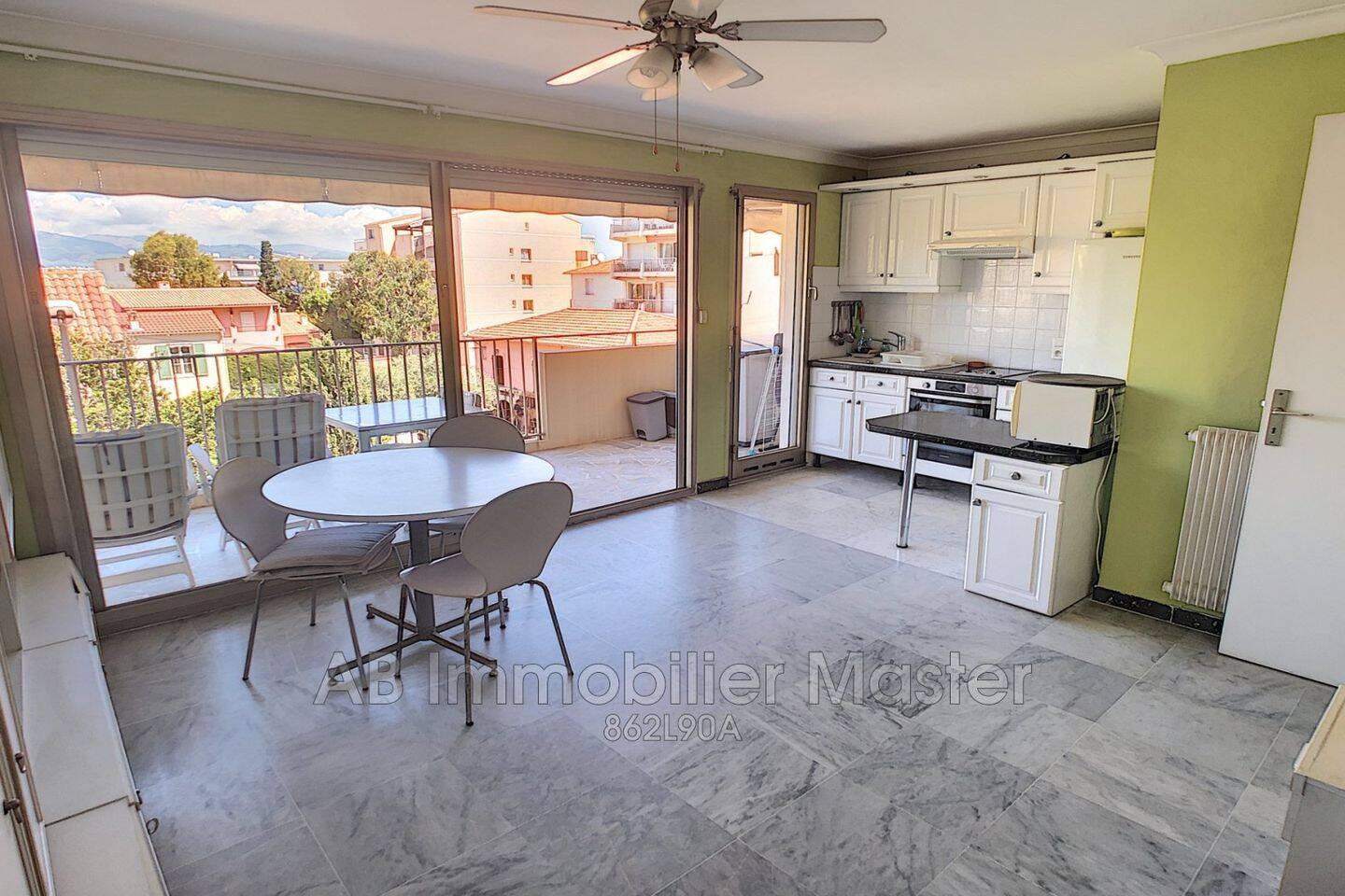 Maison à louer, 27m², ANTIBES
