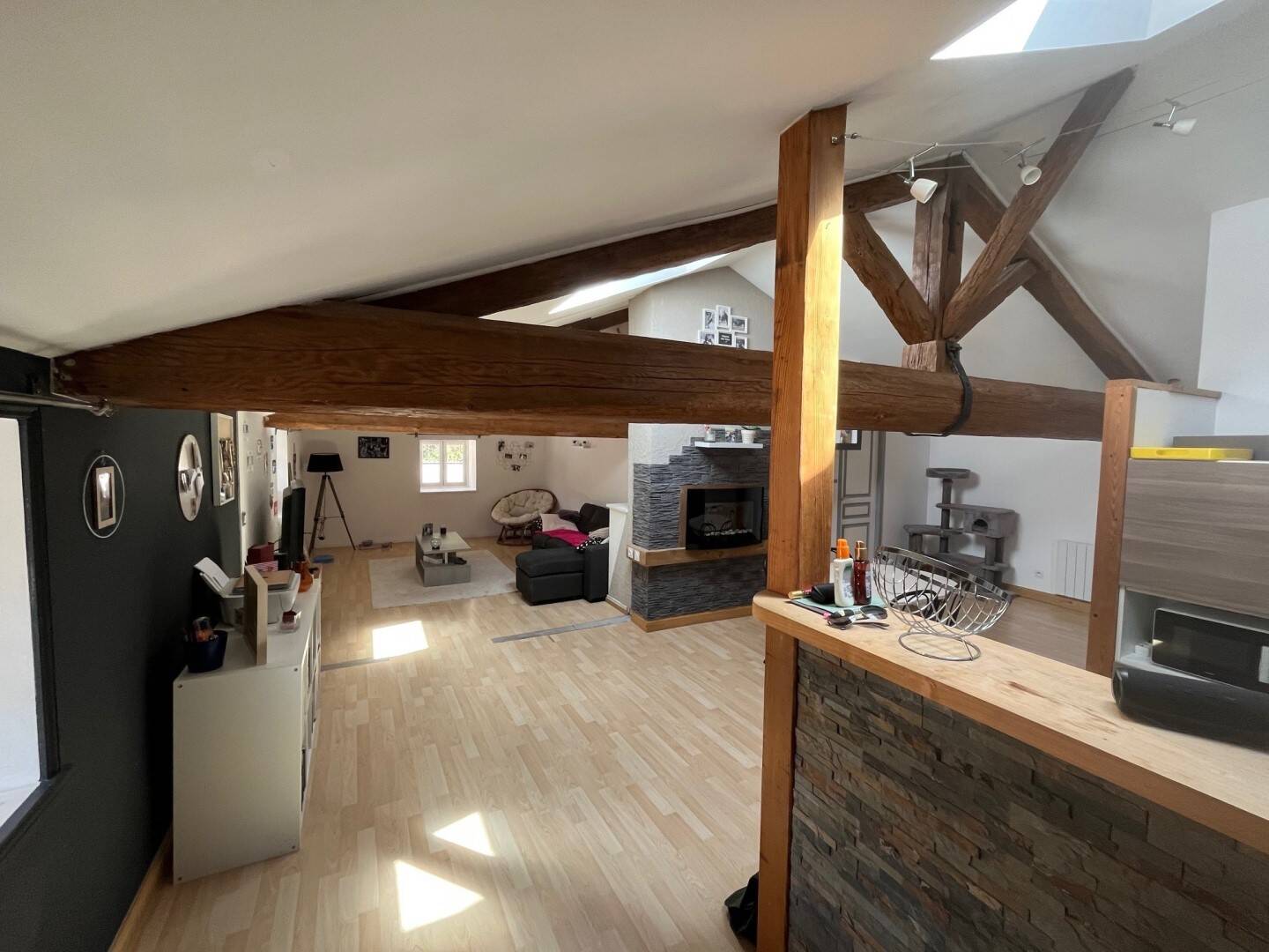 Maison à vendre, 95m², VAUX EN BEAUJOLAIS