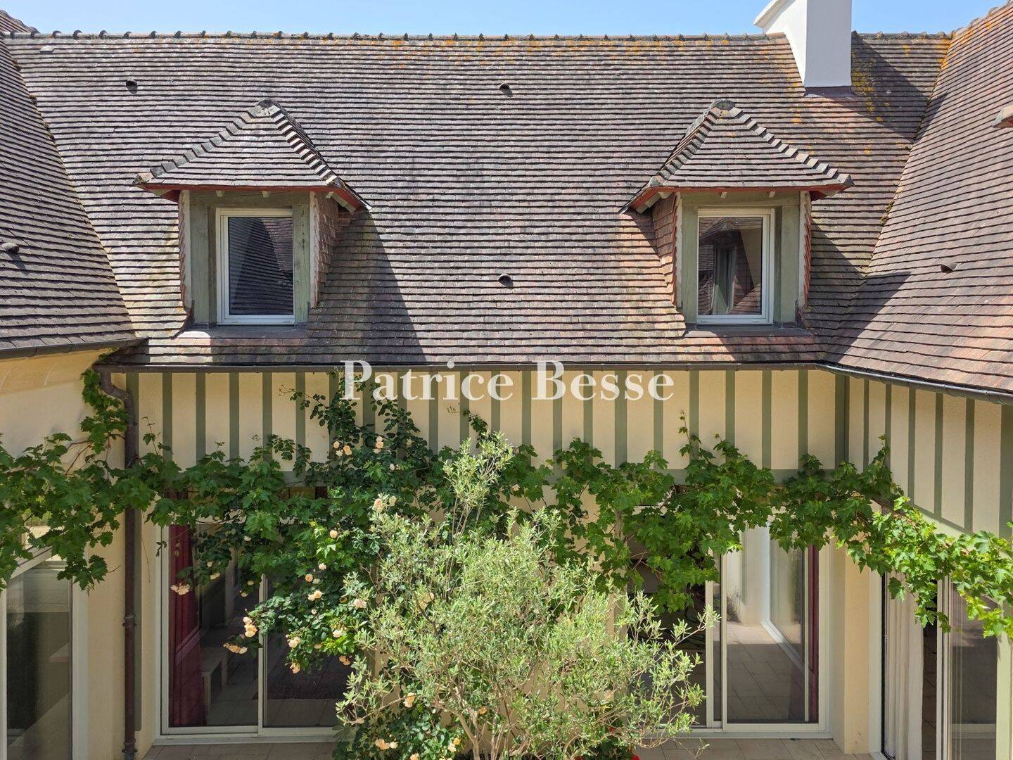 Maison à vendre, 337m², TROUVILLE SUR MER