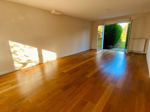 Maison à louer 1 295 € 4 pièces 3 chambres 83 m² Saint-Joseph Nantes 44300