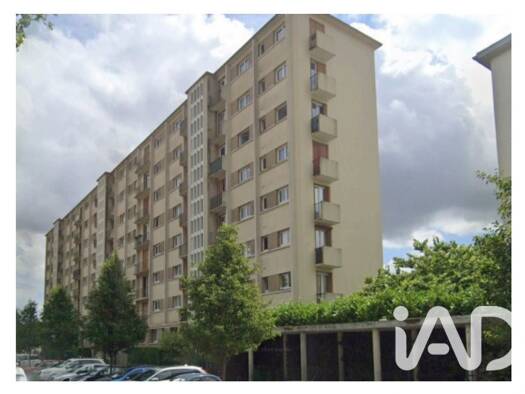 Appartement à vendre 229 000 € 5 pièces 4 chambres 74,72 m² Étage 6/7 Montaigu Nord Est Melun 77000