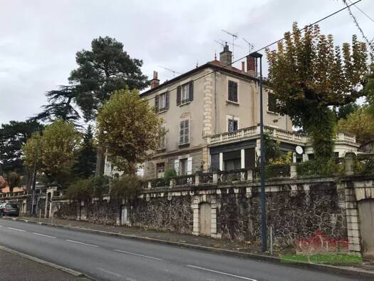 Immeuble à vendre 570 000 € 360 m² Estressin Vienne 38200