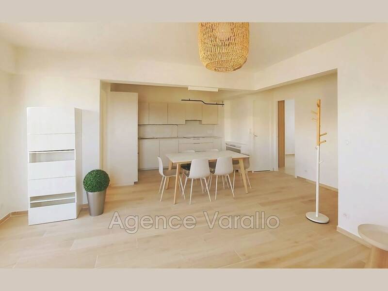 Maison à louer, 68m², ANTIBES